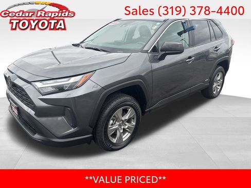 Certified 2025 Toyota RAV4 LE AWD/4WD image 1