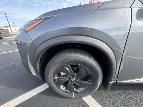 Certified 2026 Nissan Rogue SV w/ Cold Weather Package AWD/4WD image 10