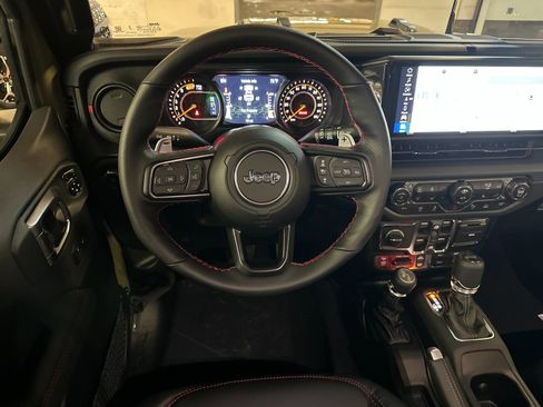 New 2026 Jeep Wrangler Unlimited Rubicon 392 AWD/4WD image 13