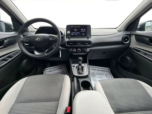 Used 2023 Hyundai Kona SE image 21