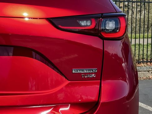 New 2025 MAZDA CX-5 Signature image 24