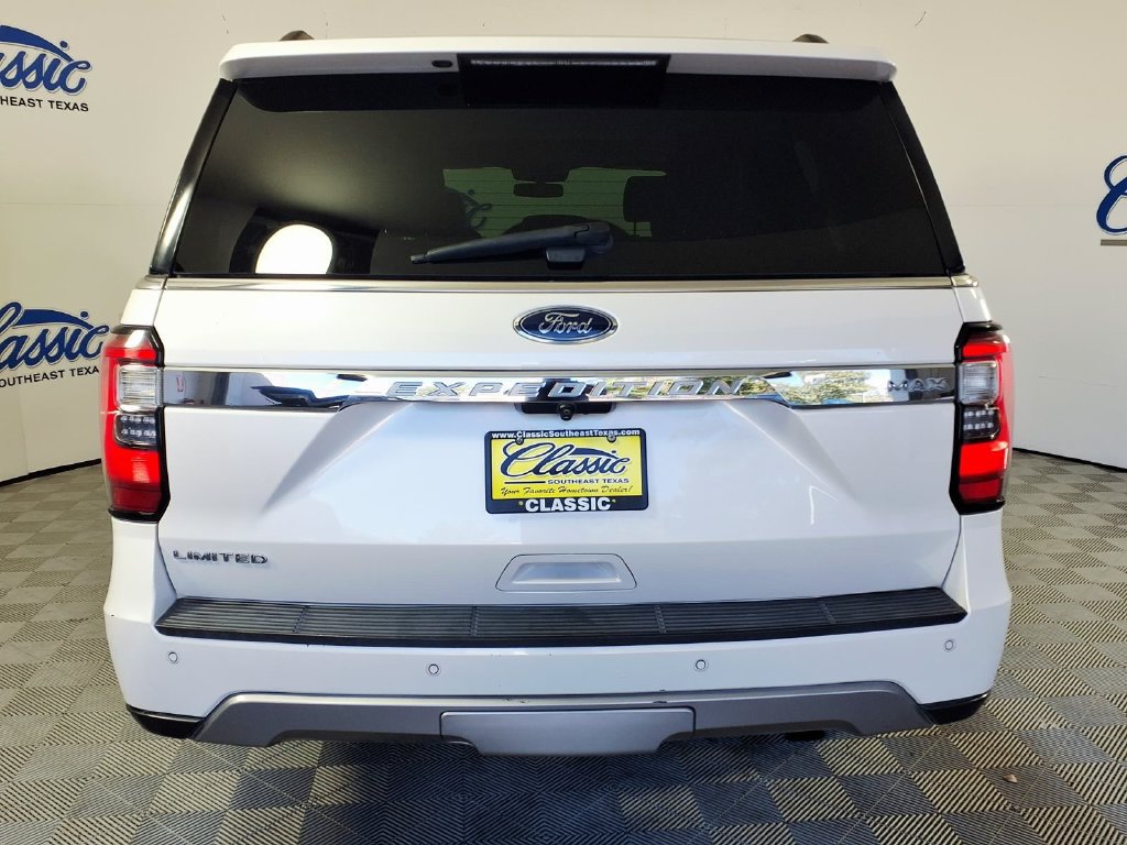 Used 2018 Ford Expedition Max Limited w/ Equipment Group 302A RWD image 6