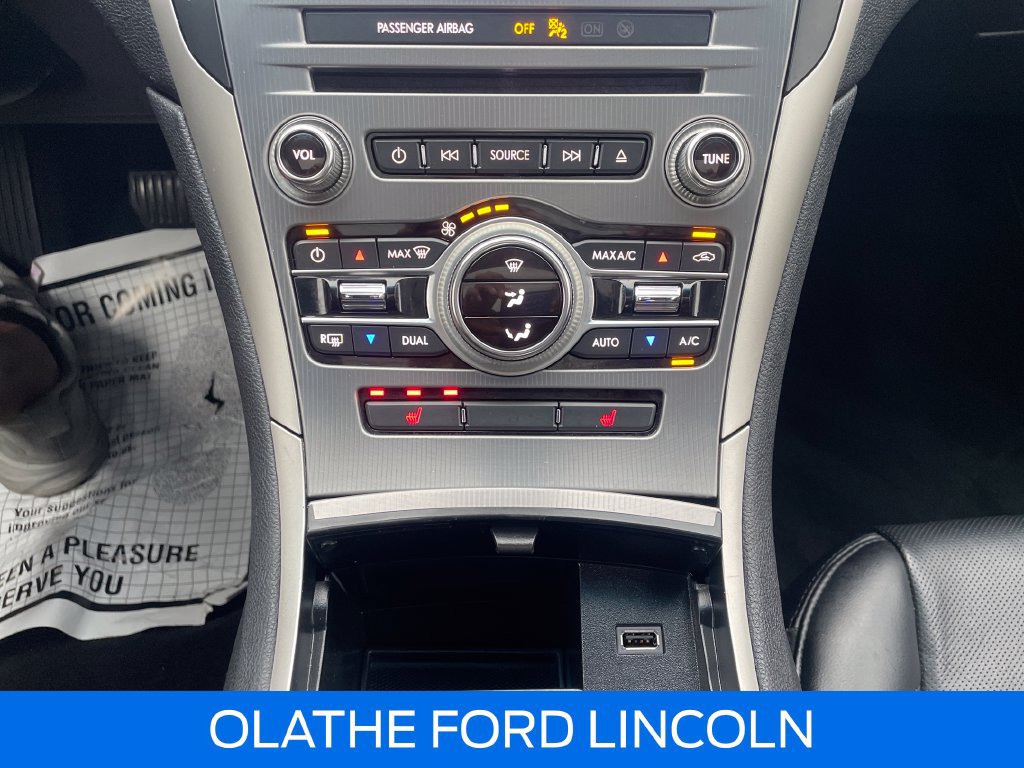 Used 2020 Lincoln MKZ Reserve FWD image 12