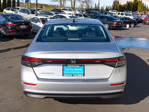 New 2026 Honda Accord SE image 7