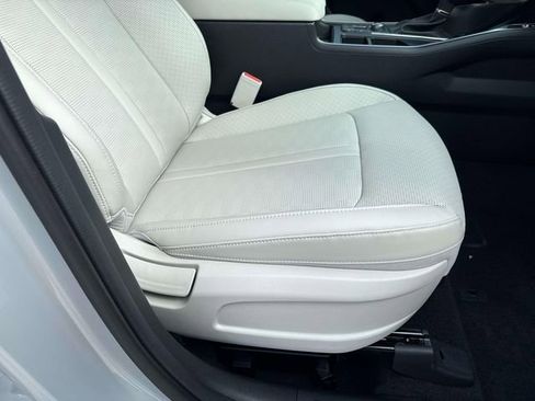New 2026 Kia Sorento S w/ S Panoramic Sunroof Package FWD image 15