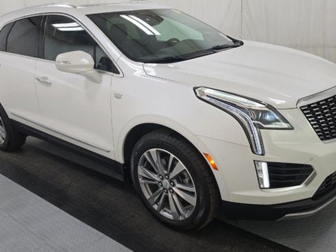 Used 2025 Cadillac XT5 Premium Luxury AWD/4WD image 1