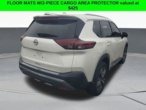 Used 2022 Nissan Rogue SL w/ SL Premium Package FWD image 4