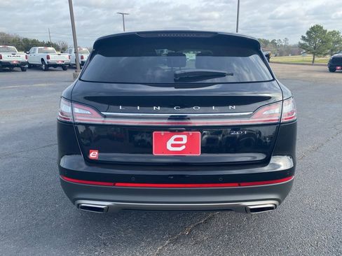 Used 2020 Lincoln Nautilus FWD w/ Equipment Group 101A image 6