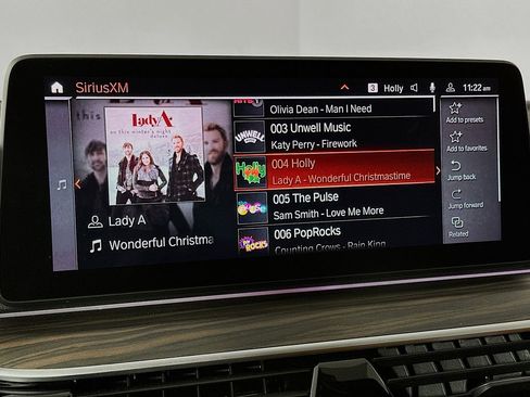 Certified 2023 BMW M550i xDrive w/ Executive Package image 21