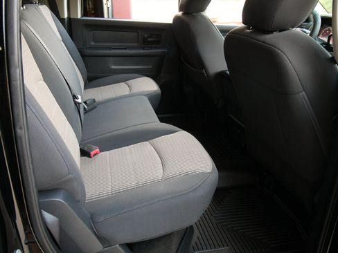 Used 2012 RAM 3500 ST w/ Chrome Appearance Group AWD/4WD image 36