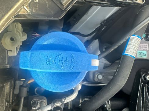 Used 2024 Kia Carnival SX Prestige image 26