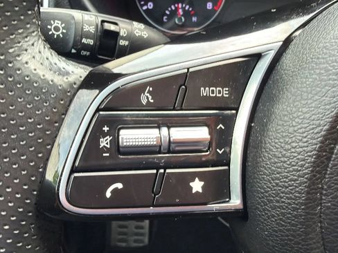 Used 2023 Kia Forte GT-Line w/ GT-Line Premium Package FWD image 12