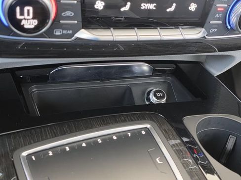 Used 2019 Audi Q7 3.0T Premium Plus w/ Premium Plus Package AWD/4WD image 27