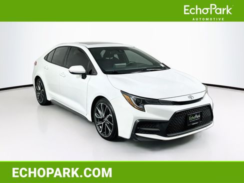 Used 2020 Toyota Corolla SE w/ SE Premium Package FWD image 1