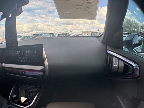 Certified 2025 BMW X3 xDrive30i w/ Premium Package image 15