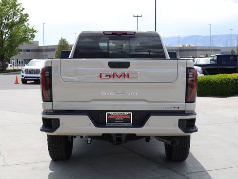 New 2026 GMC Sierra 3500 AT4 w/ Technology Package AWD/4WD image 5