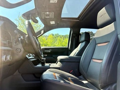 Used 2025 GMC Sierra 1500 AT4 w/ AT4 Premium Package AWD/4WD image 27