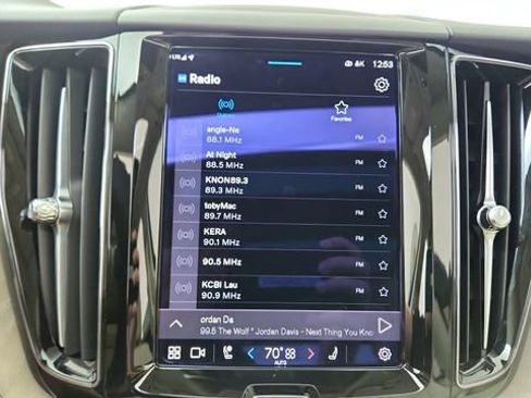 Used 2023 Volvo XC60 B5 Plus w/ Climate Package image 44