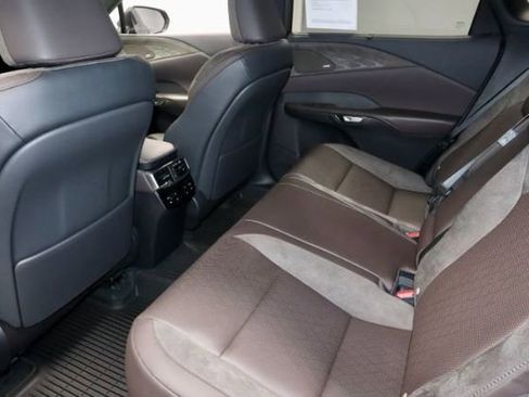 Used 2025 Lexus RX 350 AWD w/ Convenience Package image 10