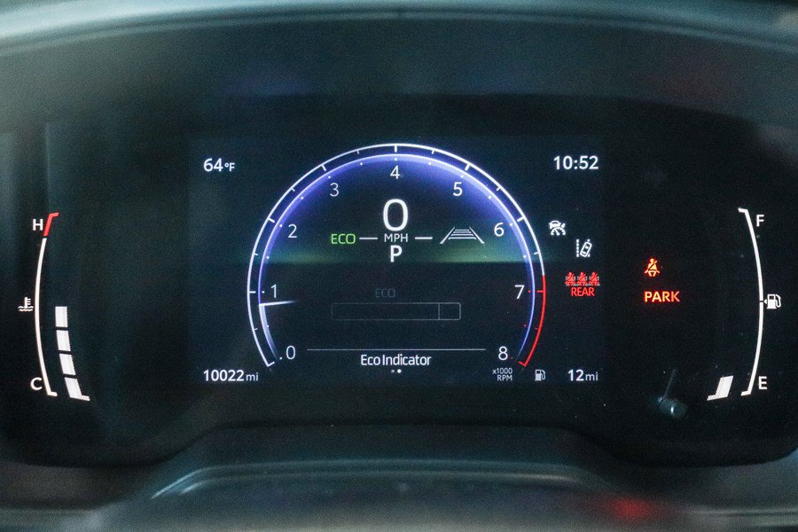 Certified 2025 Toyota Corolla SE w/ SE Premium Package FWD image 26