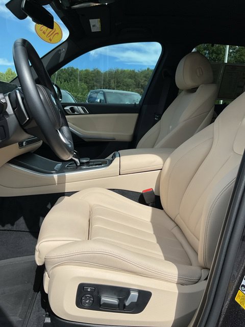 Used 2022 BMW X5 sDrive40i w/ Premium Package RWD image 21