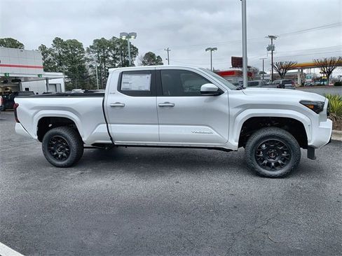New 2026 Toyota Tacoma SR5 image 9
