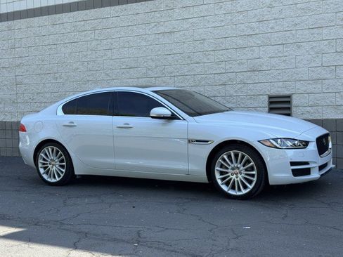 Used 2018 Jaguar XE Portfolio AWD/4WD image 4