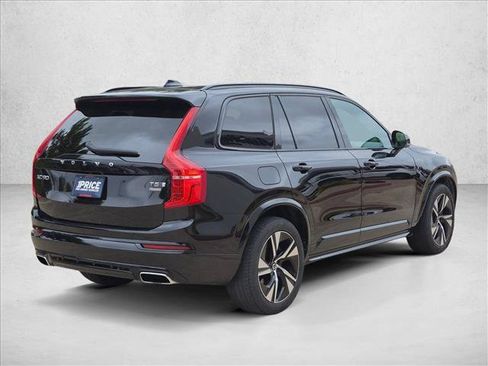 Used 2021 Volvo XC90 T5 R-Design AWD/4WD image 3