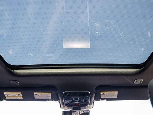 New 2026 Land Rover Range Rover Sport Dynamic SE image 16