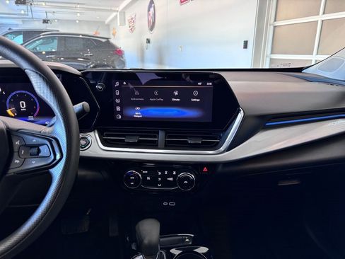 Certified 2024 Chevrolet Trax LT image 17