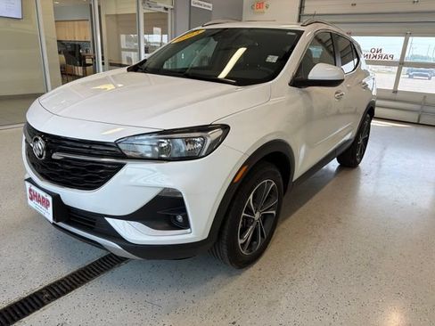Used 2023 Buick Encore GX Select w/ Safety Package II AWD/4WD image 4