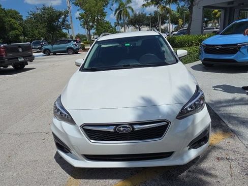 Used 2018 Subaru Impreza 2.0i Premium AWD/4WD image 2