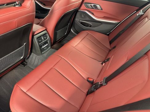 Used 2023 BMW 330i xDrive Sedan w/ Premium Package AWD/4WD image 10