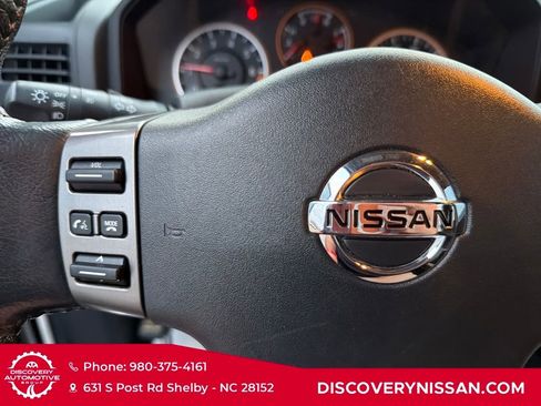 Used 2011 Nissan Titan SV w/ SV Value Truck Pkg image 18
