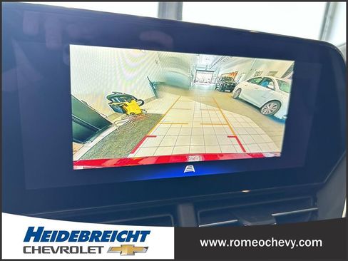 Certified 2024 Chevrolet Trax LT w/ Driver Confidence Package FWD image 22