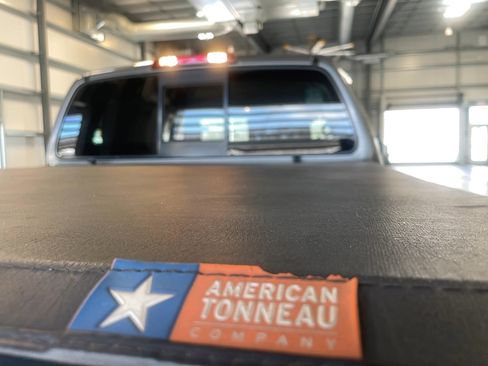 Used 2017 Nissan Frontier SV AWD/4WD image 14