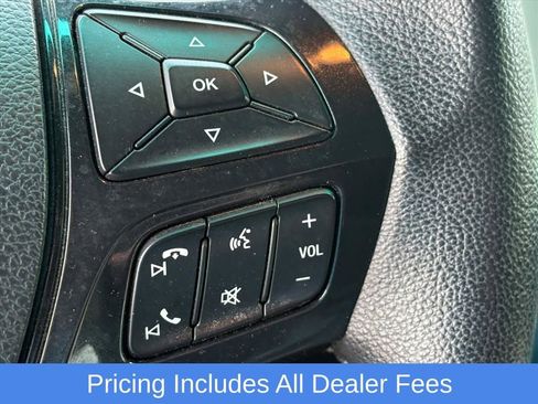 Used 2017 Ford Explorer XLT w/ Equipment Group 201A AWD/4WD image 11