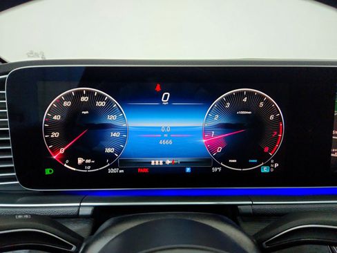 Used 2025 Mercedes-Benz GLE 350 4MATIC image 22