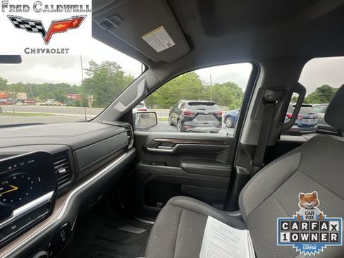 Used 2024 Chevrolet Silverado 1500 LT w/ Protection Package AWD/4WD image 11