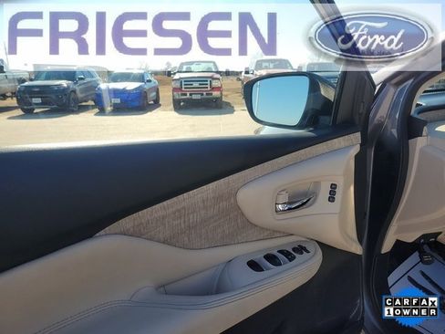 Used 2023 Nissan Murano SL image 10