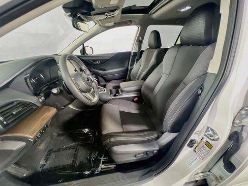 Used 2024 Subaru Outback Premium AWD/4WD image 21