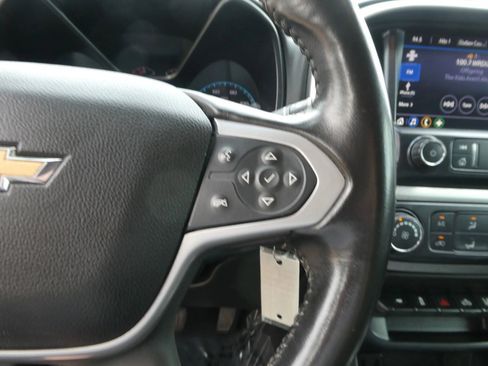 Used 2019 Chevrolet Colorado LT w/ LT Convenience Package AWD/4WD image 19