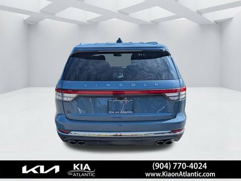 Used 2025 Lincoln Aviator 2WD image 4