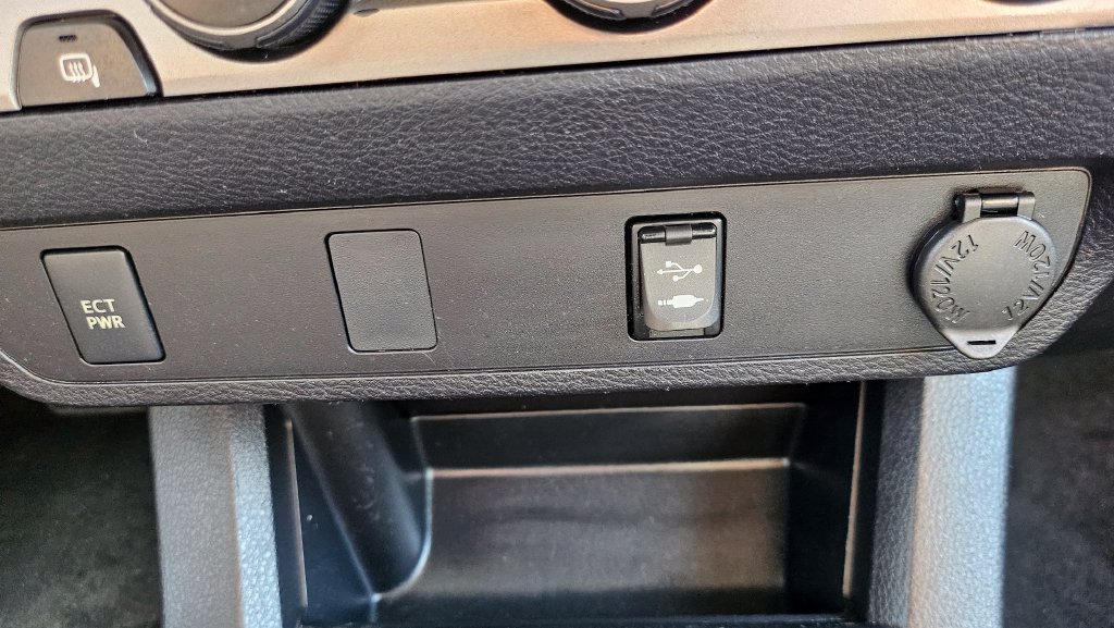 Used 2019 Toyota Tacoma SR RWD image 36