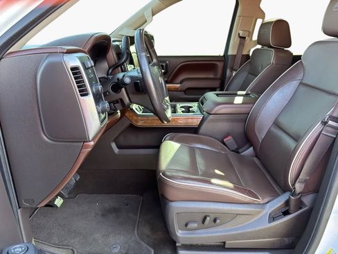 Used 2017 Chevrolet Silverado 1500 High Country image 21
