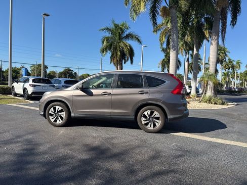 Used 2016 Honda CR-V Touring image 11