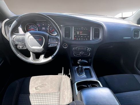 Used 2023 Dodge Charger SXT RWD image 7