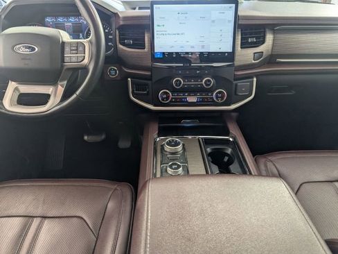 Used 2024 Ford Expedition Max Limited AWD/4WD image 27