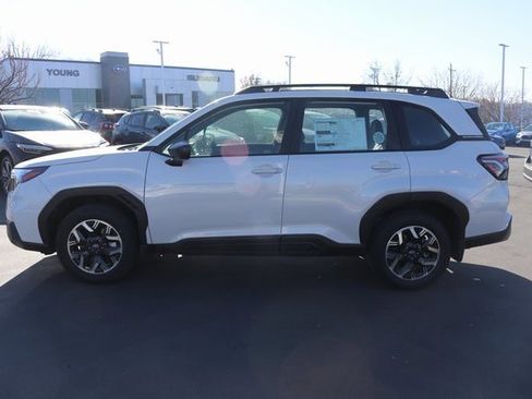 Used 2025 Subaru Forester image 6