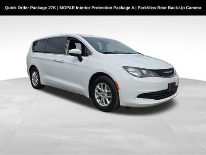 Used 2017 Chrysler Pacifica Touring